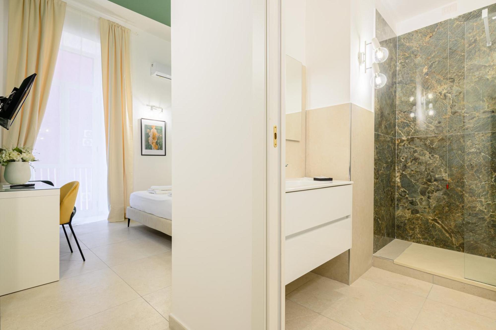 Into Mann Hotel Napoli Ngoại thất bức ảnh
