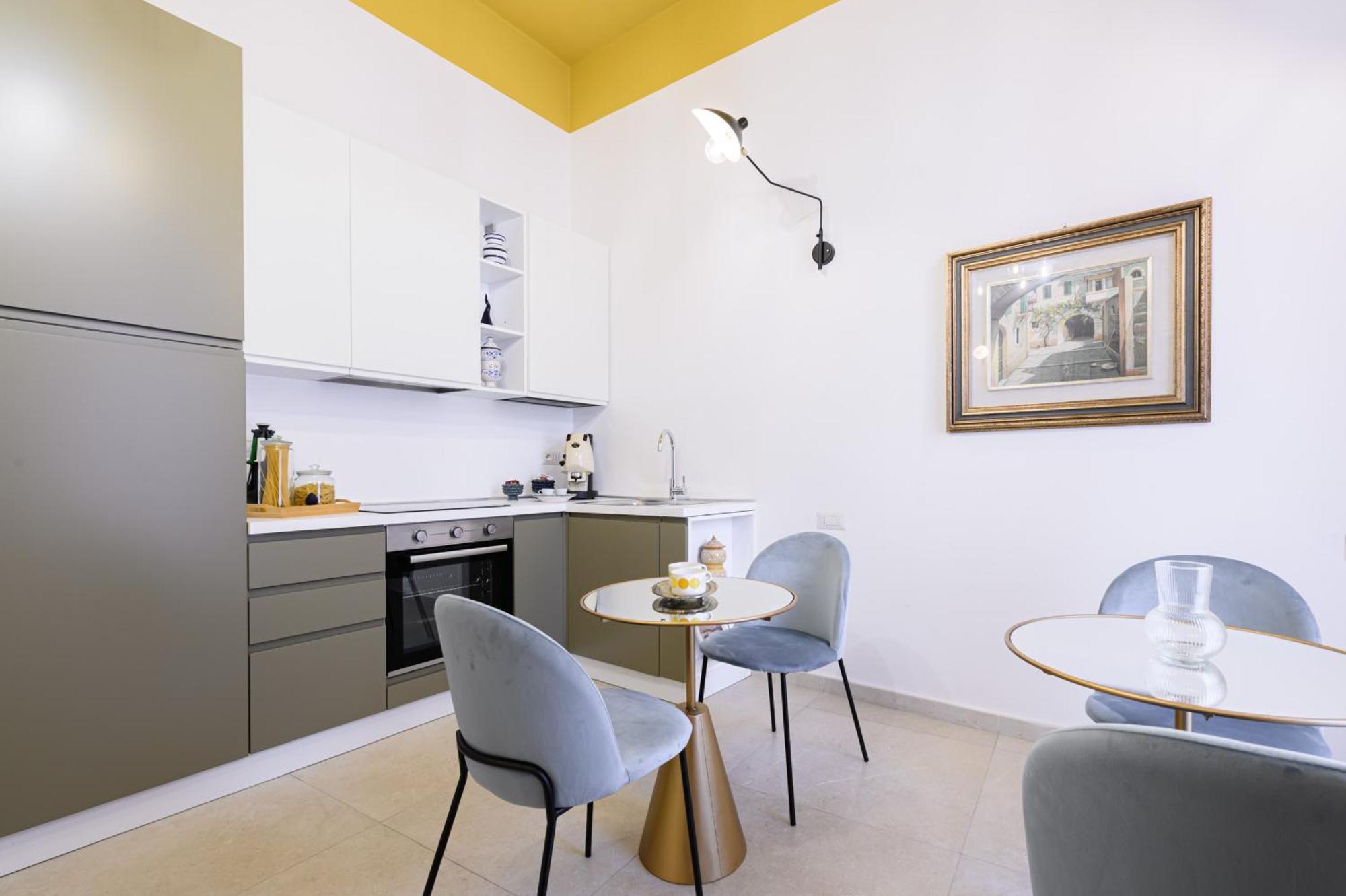 Into Mann Hotel Napoli Ngoại thất bức ảnh