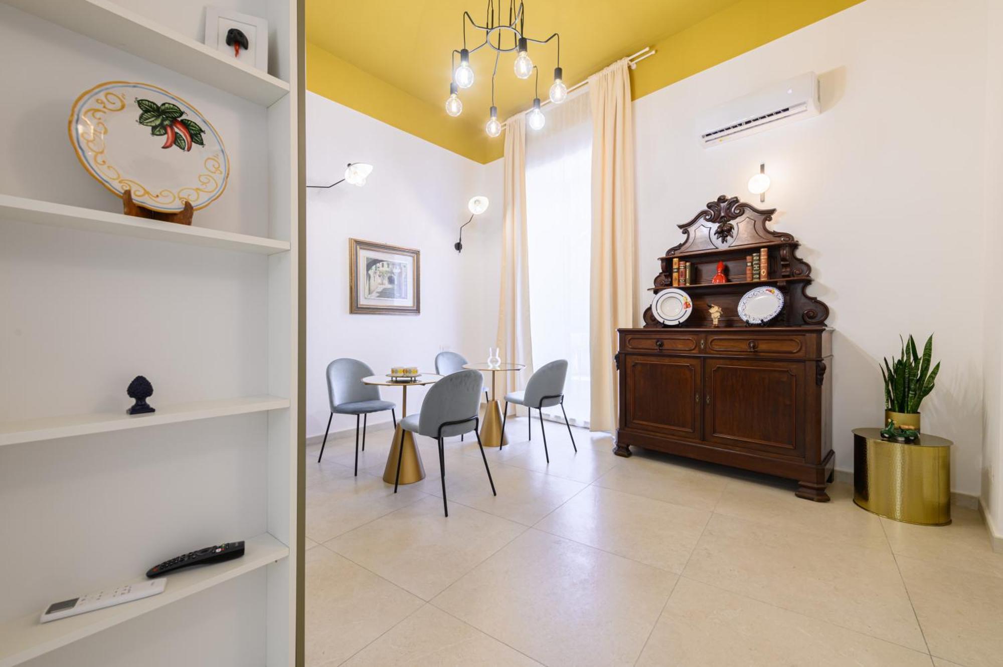 Into Mann Hotel Napoli Ngoại thất bức ảnh